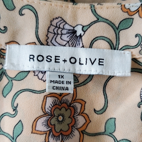 Rose + Olive Contrast Floral Print Tunic Size 1X Lightweight Spring Top Office - Picture 8 of 9